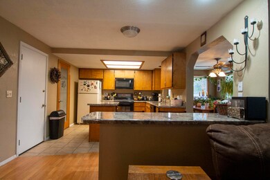 159 Keystone Ct, Central Point, OR 97502 - photo 5