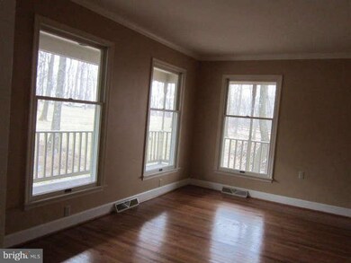 1143 Apple Pie Ridge Rd, Winchester, VA 22603 - photo 5