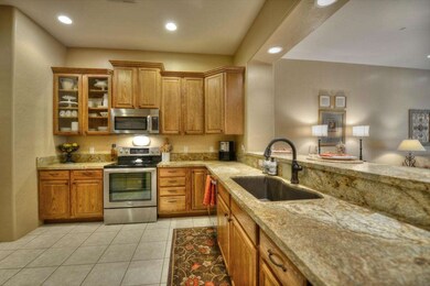 004_Kitchen