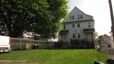 717-719 Hemlock St, Scranton, PA 18505 - photo 3