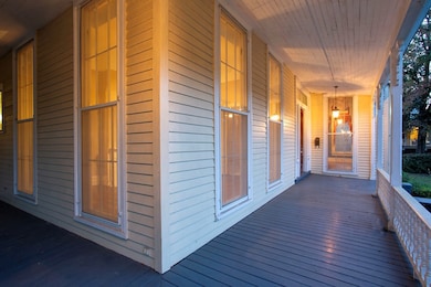 321 W Barbour St, Eufaula, AL 36027 - photo 6