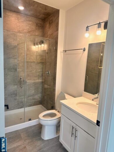 480 Paterson Ave unit 104, East Rutherford, NJ 07073 - photo 3