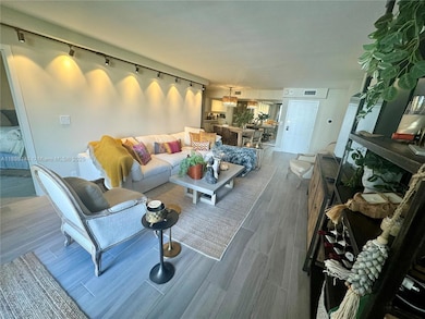 Towers of Key Biscayne unit E504, Key Biscayne, FL 33149 - photo 7