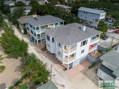 5 covered porches!  Enjoy the views!