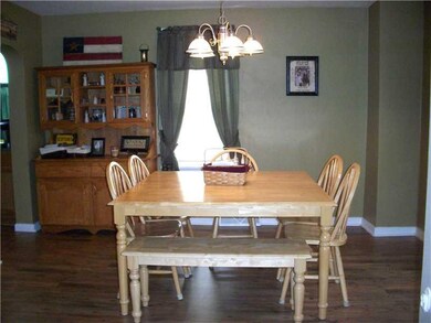 Dining Room. New pergo floor