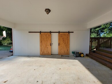 205 Woodmont Dr, Shelbyville, TN 37160 - photo 5