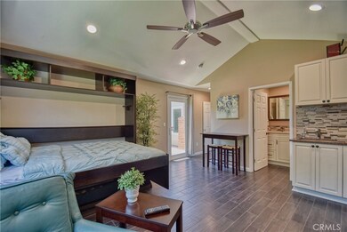 Separate Mother In-Law Quarters w/own Entrance (there are 2 exterior and 1 interior)