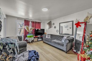 5114 S Justine St, Chicago, IL 60609 - photo 3