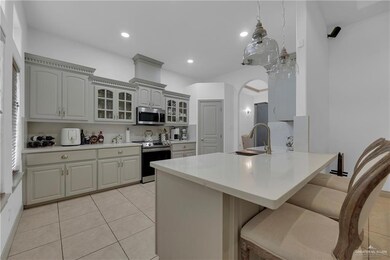 2605 Leslie St, Edinburg, TX 78539 - photo 6