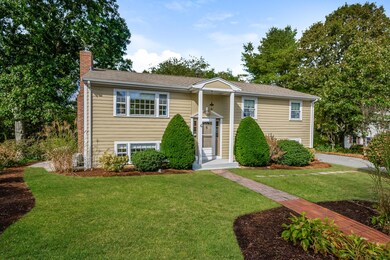 002-photo-front-view-8655617