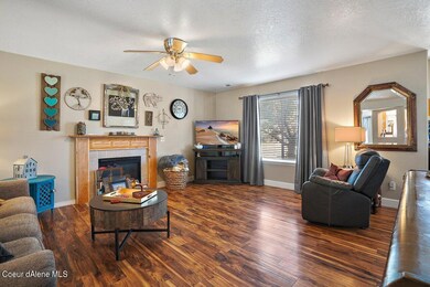 Living Room with Gas Fireplace
