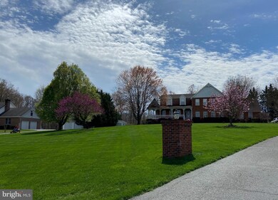 9190 Crescent Ln, La Plata, MD 20646 - photo 2