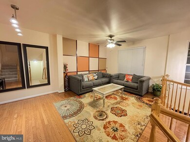 43068 Francis Square, Chantilly, VA 20152 - photo 4