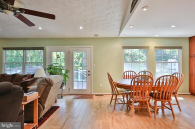 15223 Cedar Knoll Ct, Dumfries, VA 22025 - photo 6