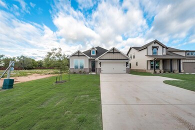 417 Smith Rd, Springtown, TX 76082 - photo 6