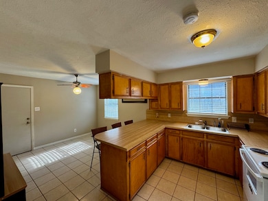 227 Woodland Cir, Crockett, TX 75835 - photo 5