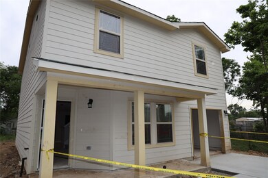 8025 Observatory St, Houston, TX 77088 - photo 3