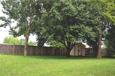 817 NW 19th St, Blue Springs, MO 64015 - photo 4