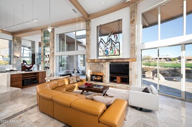Family Room - 17