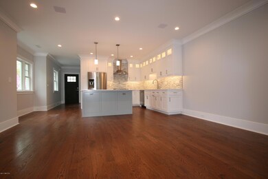11 Hollow Wood Ln unit B, Greenwich, CT 06831 - photo 3