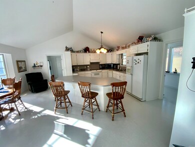 949 Dekalb Rd, Tumbling Shoals, AR 72581 - photo 5