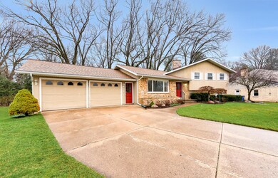 1_Front Exterior-1
