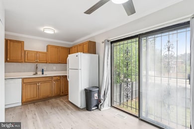 4647 6th St SE, Washington, DC 20032 - photo 5