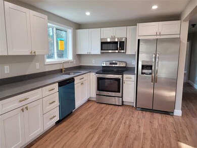 167.5 Robinson Rd, Hudson, NH 03051 - photo 4