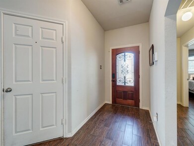 2204 Del Mar Ct, Denton, TX 76210 - photo 3