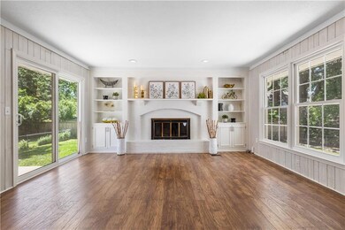 12317 W 102nd St, Lenexa, KS 66215 - photo 7