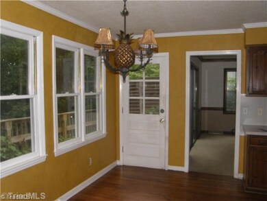 1812 Dantzler Rd, High Point, NC 27265 - photo 3