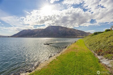 714 3rd St, Brewster, WA 98812 - photo 4