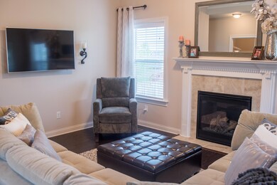 10020-Crooked-Oak-HighRes-3