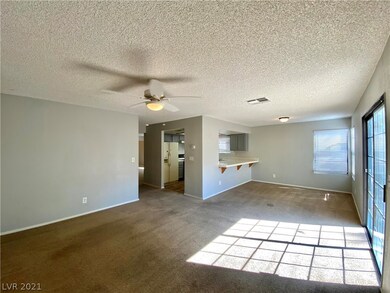 2821 Swallow Point Cir, Las Vegas, NV 89117 - photo 4