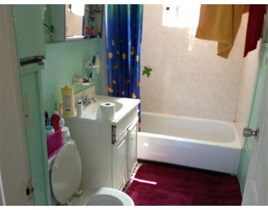 709 Main St, Clinton, MA 01510 - photo 4