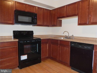 559 E Main St, Norristown, PA 19401 - photo 5