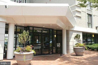 The Aurora Condominiums unit 410, Silver Spring, MD 20910 - photo 2