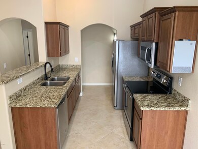 E Kitchen