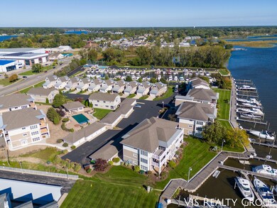 930 W Savidge St unit 22, Spring Lake, MI 49456 - photo 6