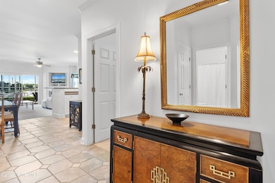 2555StJamesDr102 - 30