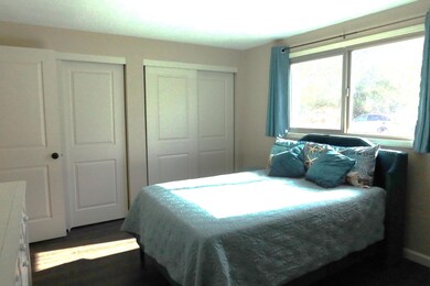 1810 Nancy Ave, Central Point, OR 97502 - photo 4