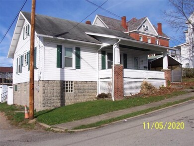 147 S Richhill St, Waynesburg, PA 15370 - photo 2