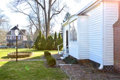 125 Bloomingdale Ave, Wayne, PA 19087 - photo 4