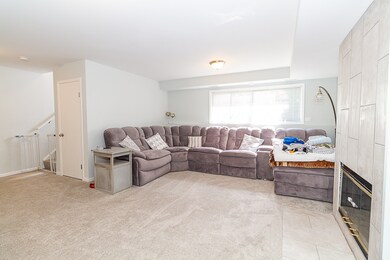 381 Park Ridge Ln unit G, Aurora, IL 60504 - photo 7