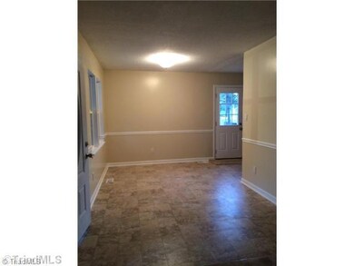 802 Grand St, High Point, NC 27260 - photo 4