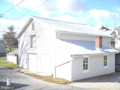 305 Main St, New Windsor, MD 21776 - photo 7