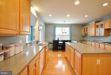 1212 Pickett Cir, Fredericksburg, VA 22401 - photo 3