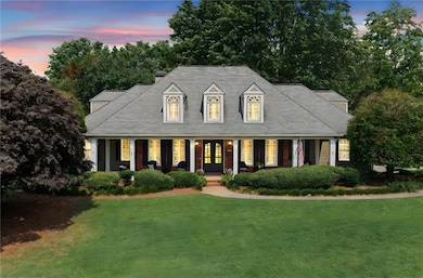 Perfect Porch for an evening cocktail!