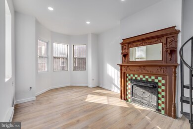 4242 Pine St unit 2B, Philadelphia, PA 19104 - photo 3