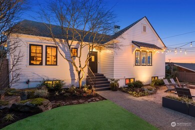 854 Maple St, Edmonds, WA 98020 - photo 3